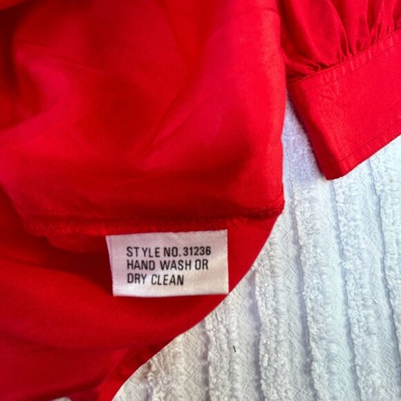 Vintage Pierre Charbonnier Womens Button Up Shirt Size 14 Pure Silk Red France - Picture 8 of 8